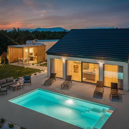 Bandelli Villas Oklaj エクステリア 写真