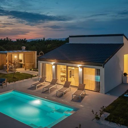 Bandelli Villas Oklaj エクステリア 写真