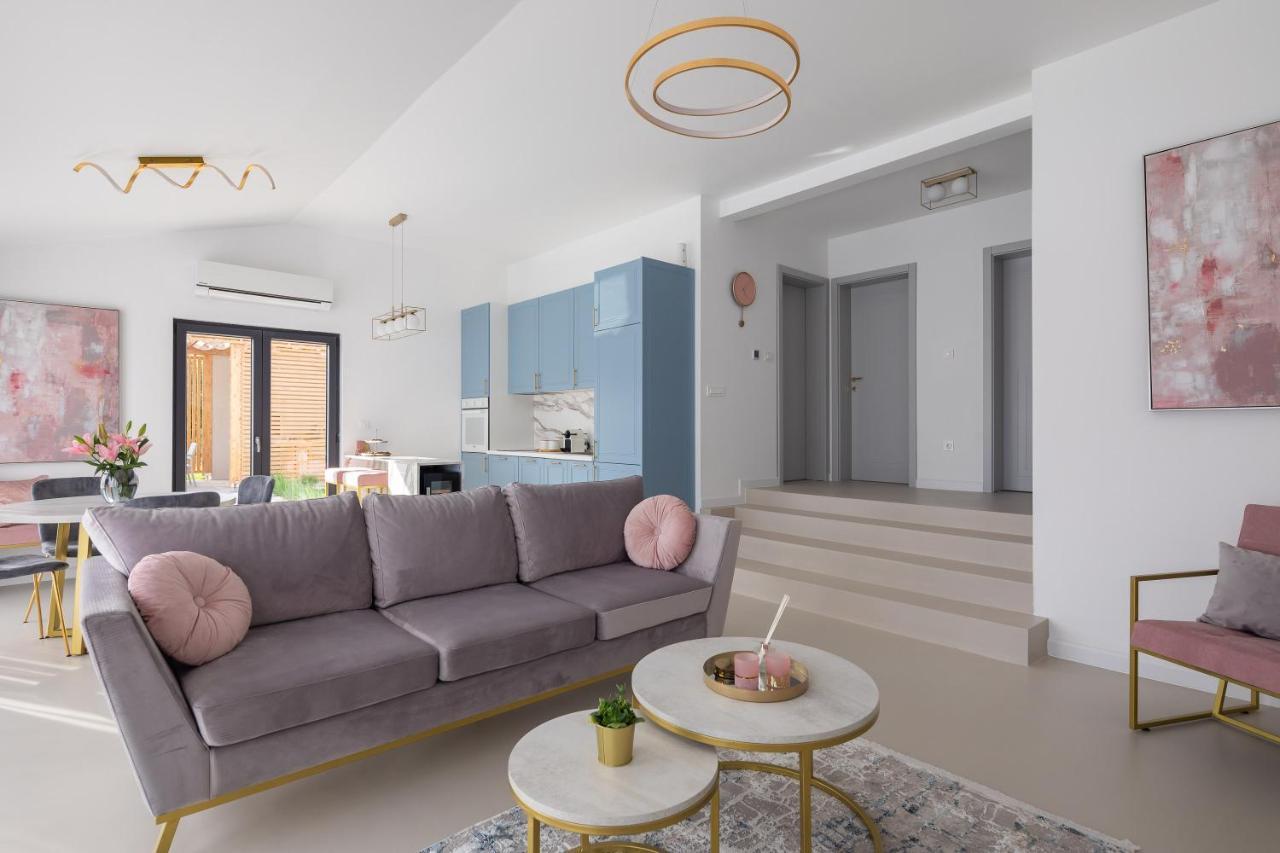 Bandelli Villas Oklaj エクステリア 写真