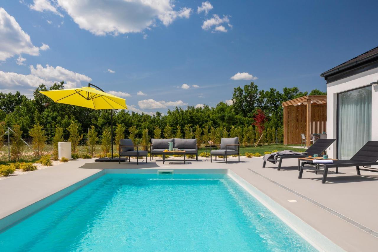 Bandelli Villas Oklaj エクステリア 写真