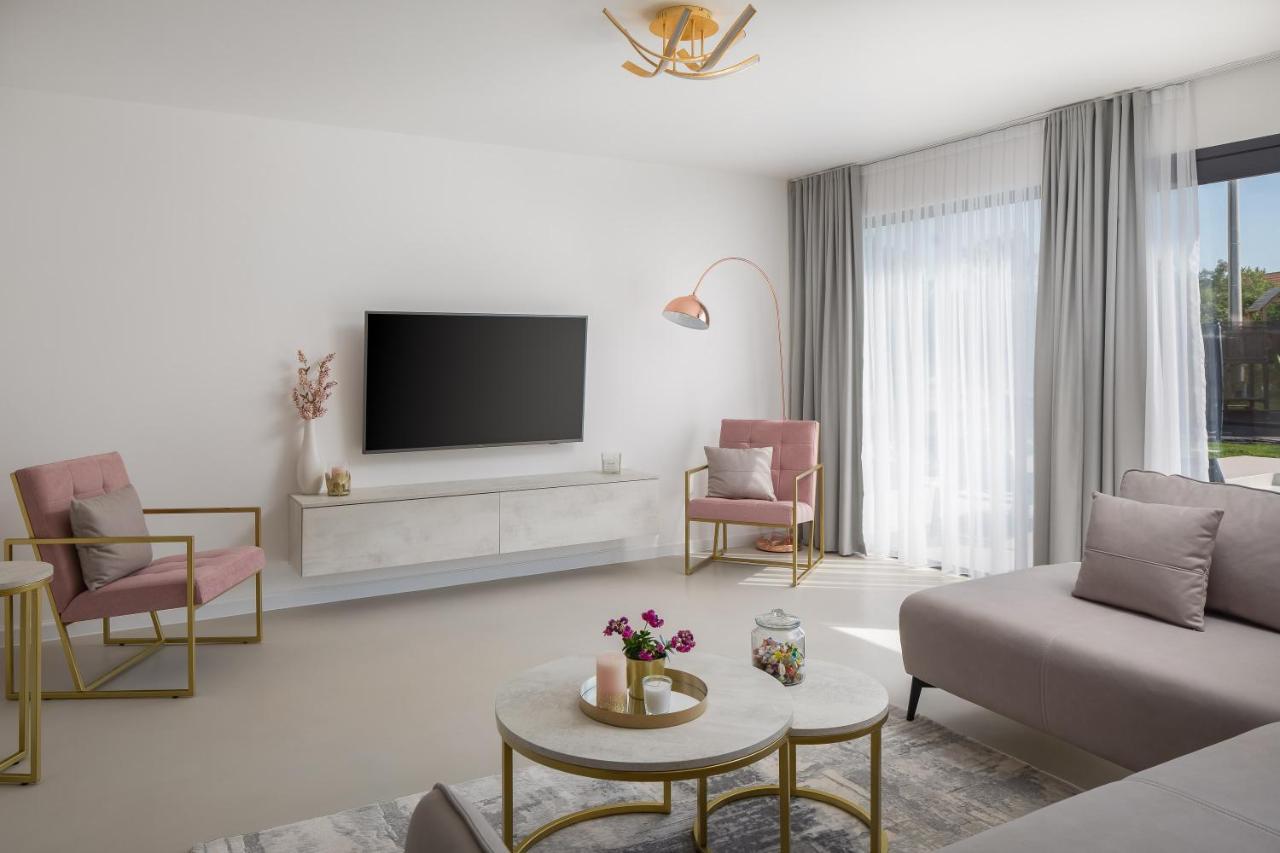 Bandelli Villas Oklaj エクステリア 写真