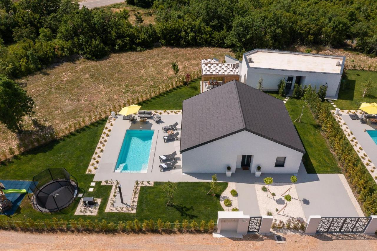 Bandelli Villas Oklaj エクステリア 写真
