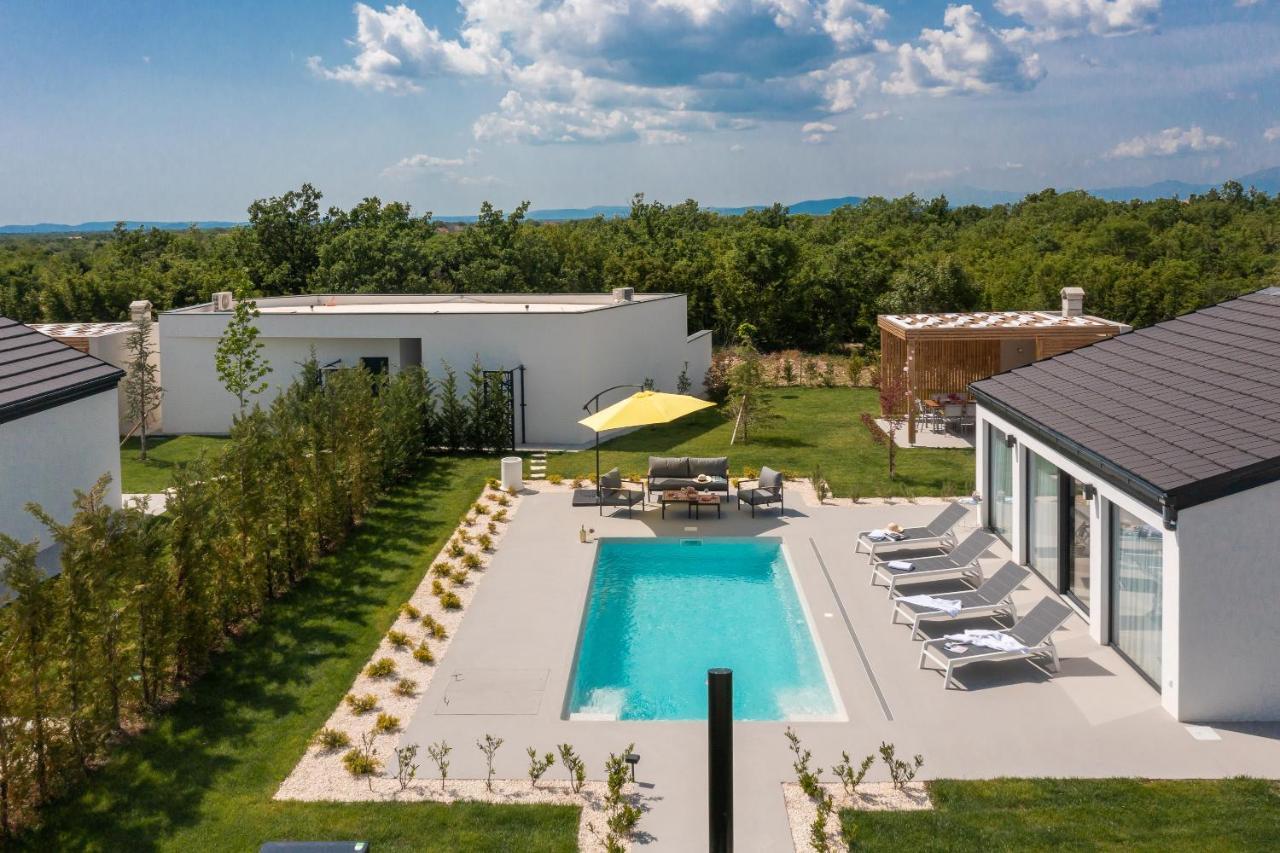 Bandelli Villas Oklaj エクステリア 写真