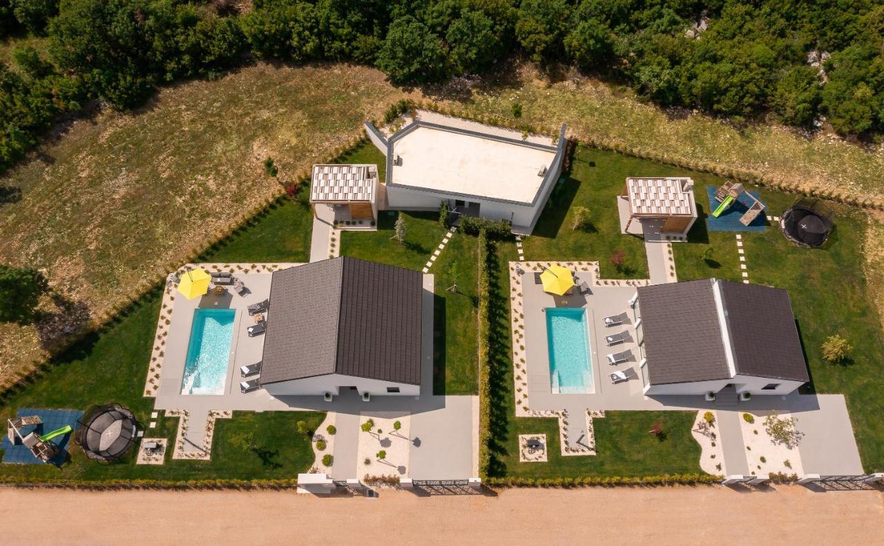 Bandelli Villas Oklaj エクステリア 写真